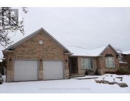 1104 CROFTON WAY, Burlington, Ontario