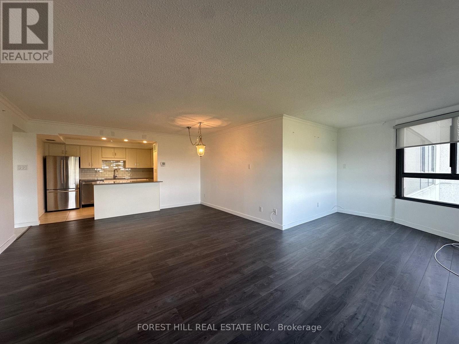 905 - 1300 Bloor Street, Mississauga, Ontario  L4Y 3Z2 - Photo 11 - W12664264