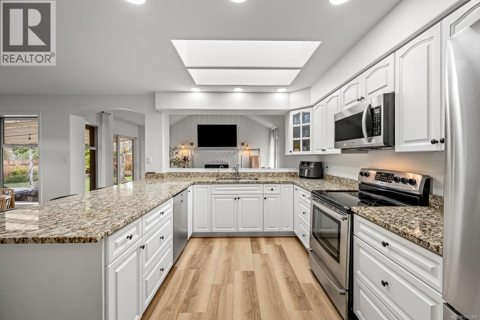 931 Crown Isle Dr, Courtenay, British Columbia  V9N 8R6 - Photo 31 - 1022458