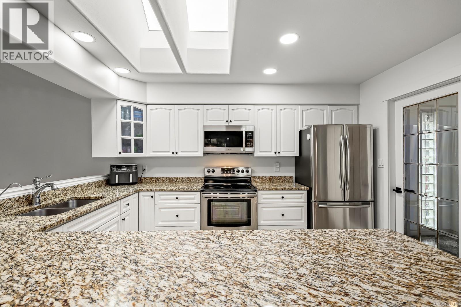 931 Crown Isle Dr, Courtenay, British Columbia  V9N 8R6 - Photo 34 - 1022458