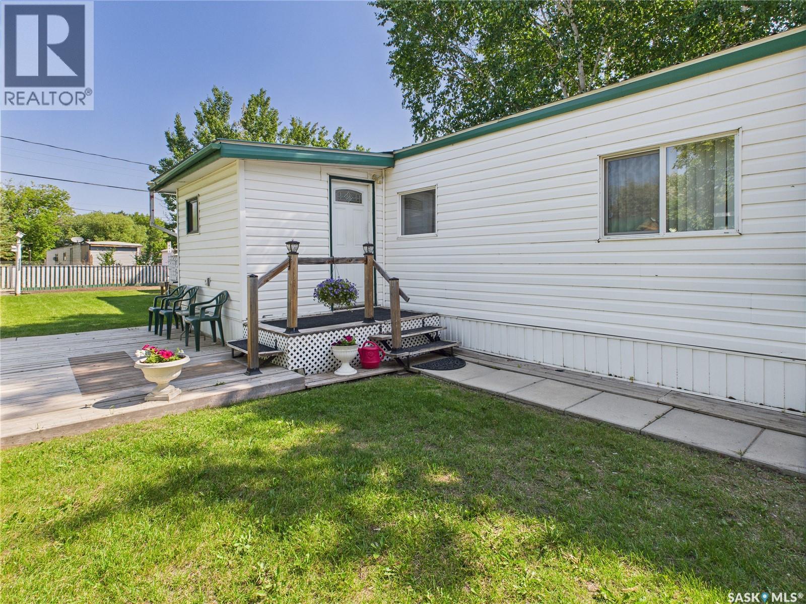 Sk 43 Eastview Trailer Court, Prince Albert, Saskatchewan  S6V 5P9 - Photo 34 - SK026175