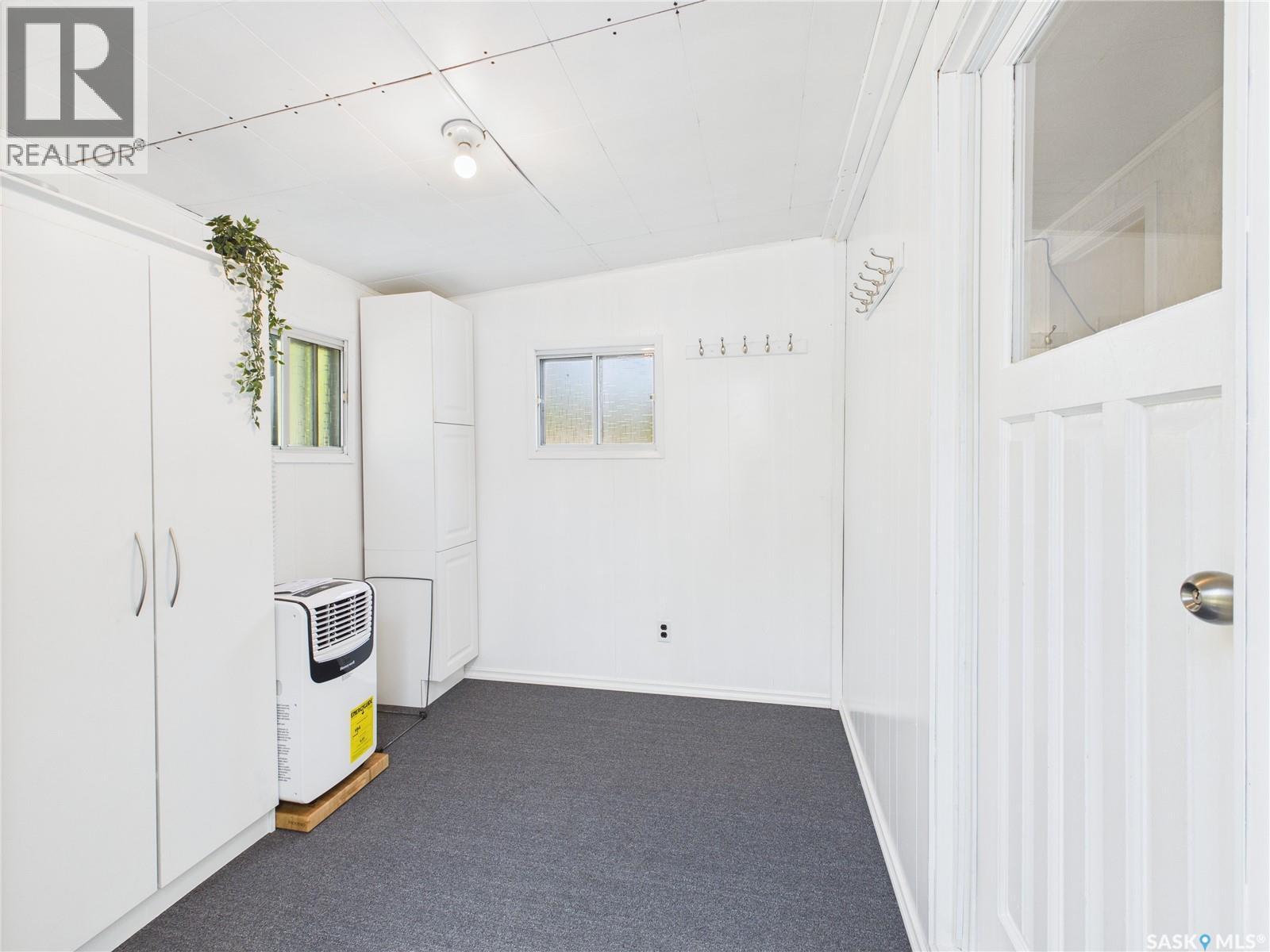 Sk 43 Eastview Trailer Court, Prince Albert, Saskatchewan  S6V 5P9 - Photo 8 - SK026175