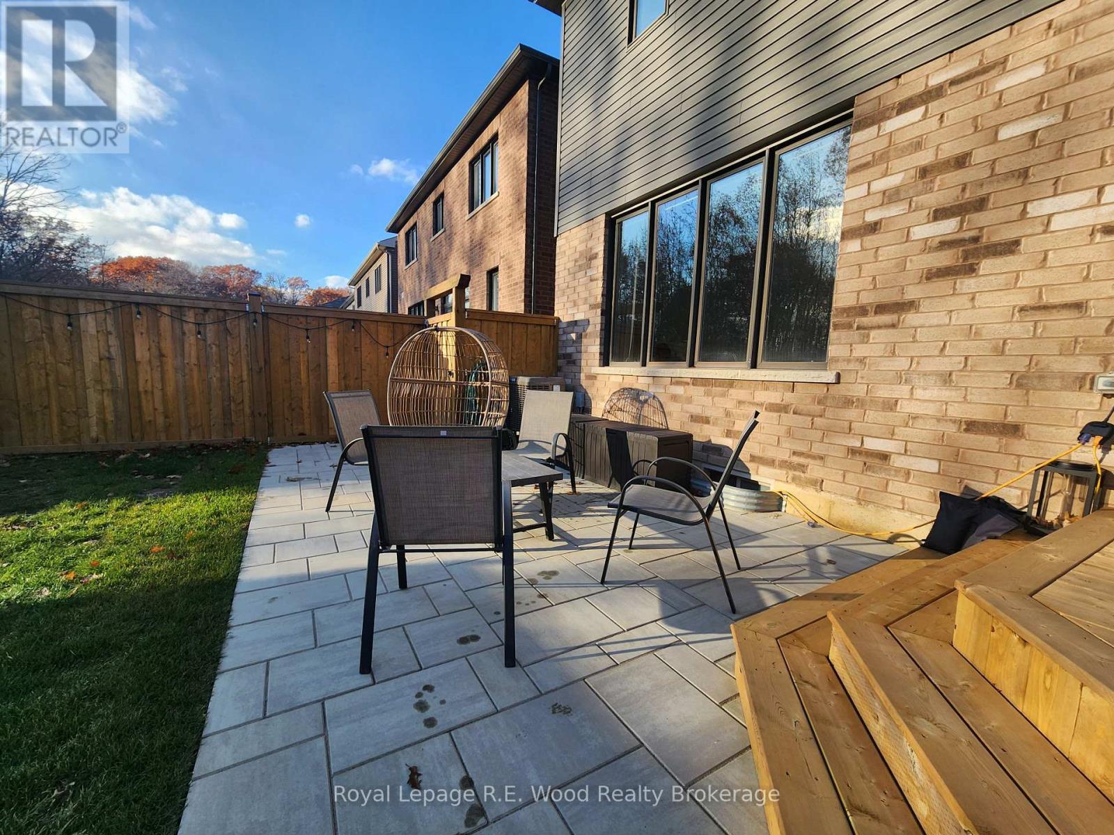 93 Cactus Crescent, Hamilton, Ontario  L8J 0M4 - Photo 25 - X12664346