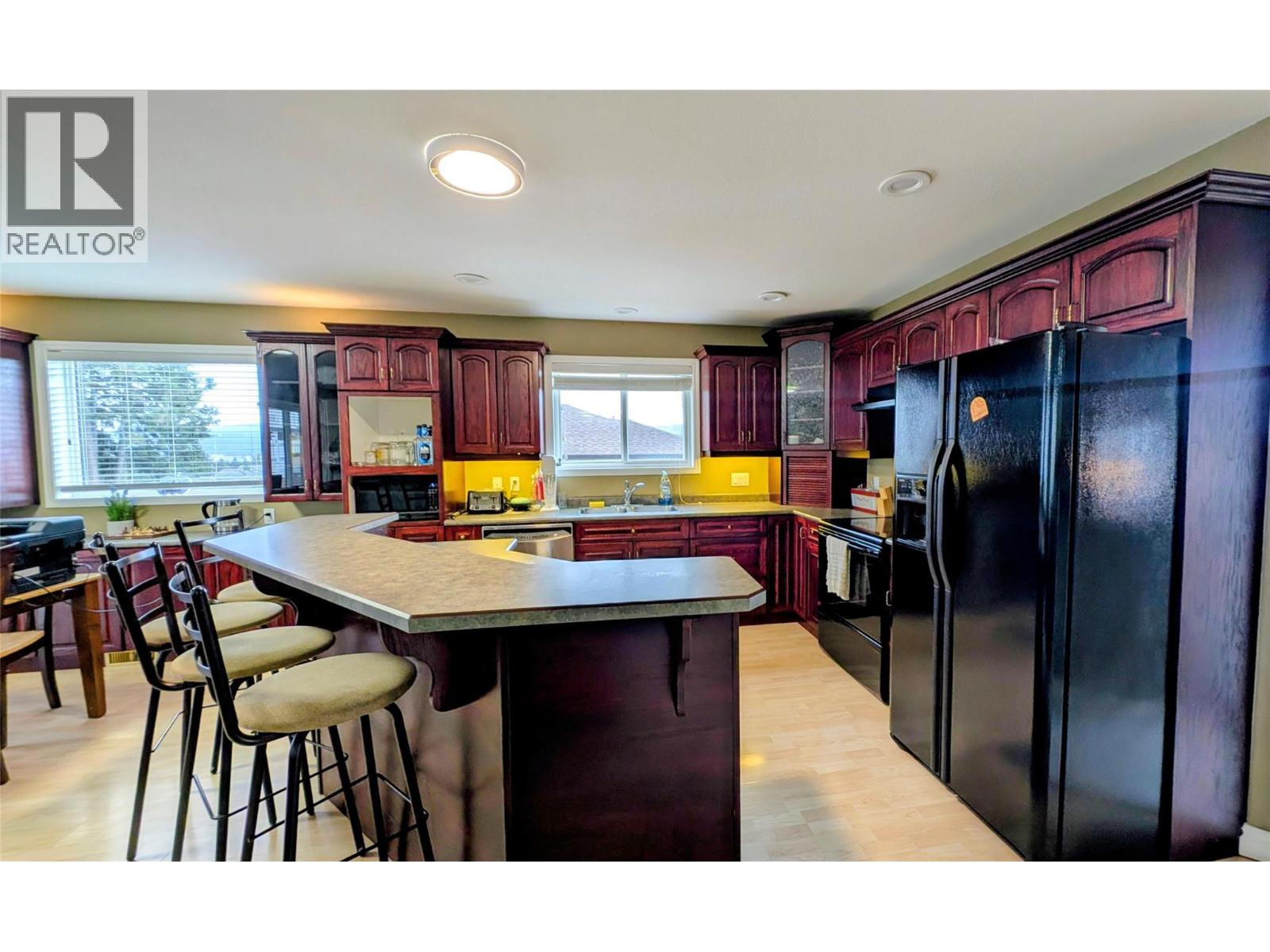 3301 Mt Fisher  N Drive, Cranbrook, British Columbia  V1C 6N6 - Photo 6 - 10369370