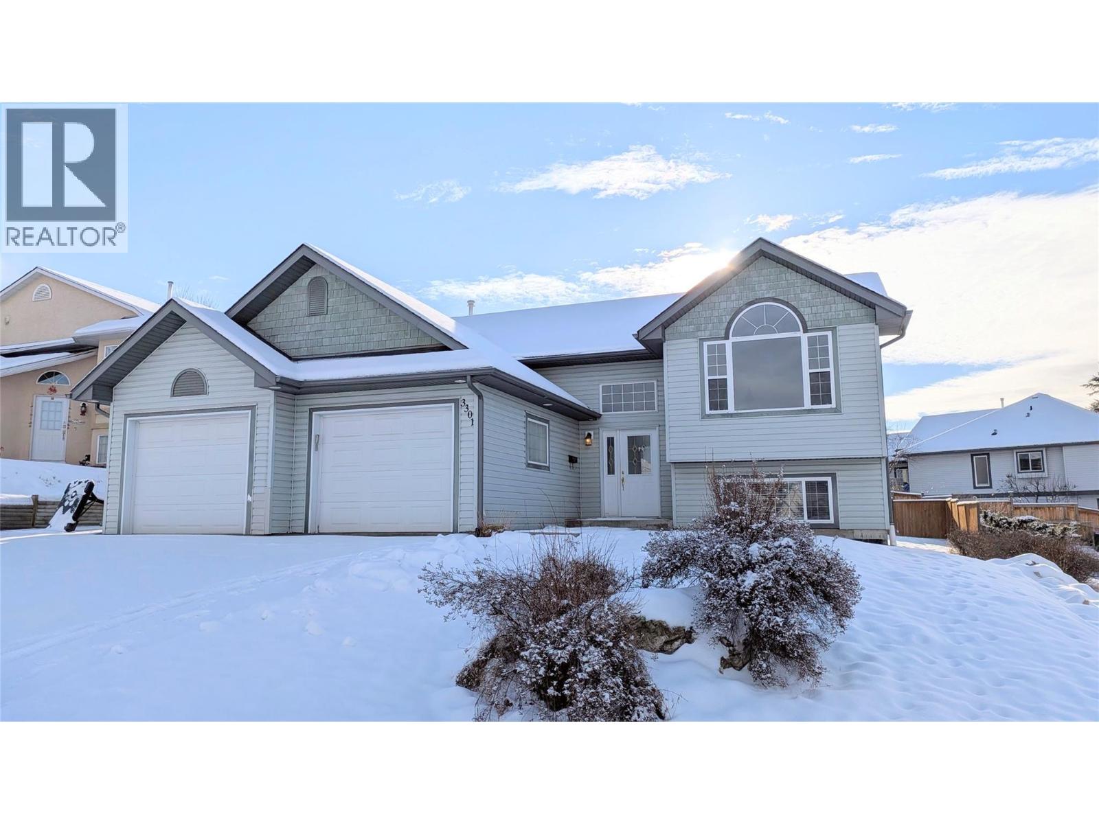 3301 Mt Fisher  N Drive, Cranbrook, British Columbia  V1C 6N6 - Photo 2 - 10369370