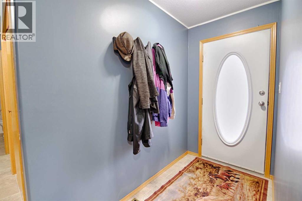 406 A Pioneer Crescent Crescent, Rolling Hills, Alberta  T0J 2S0 - Photo 3 - A2262336