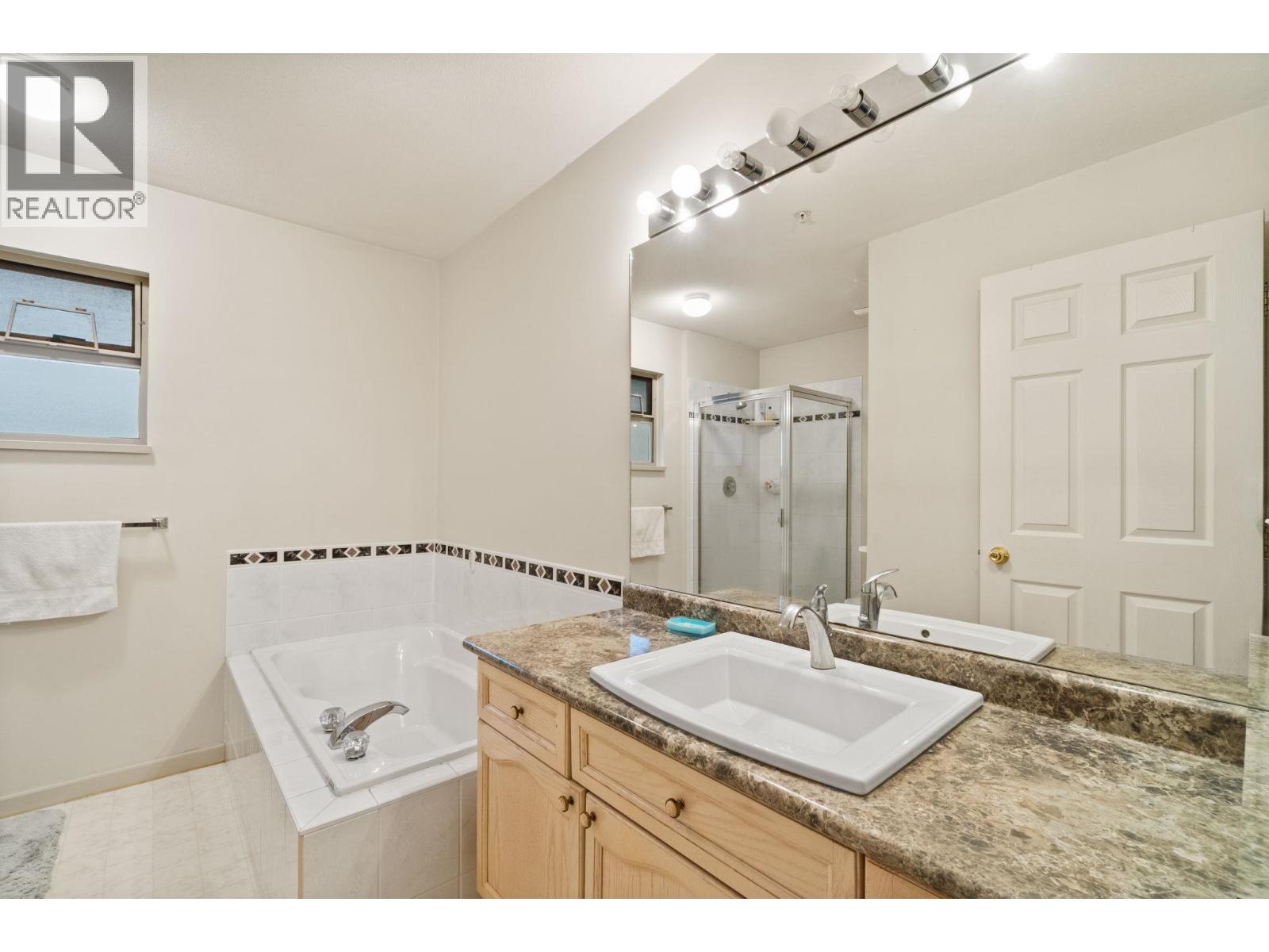 29 1255 Riverside Drive, Port Coquitlam, British Columbia  V3B 7W5 - Photo 20 - R3076000