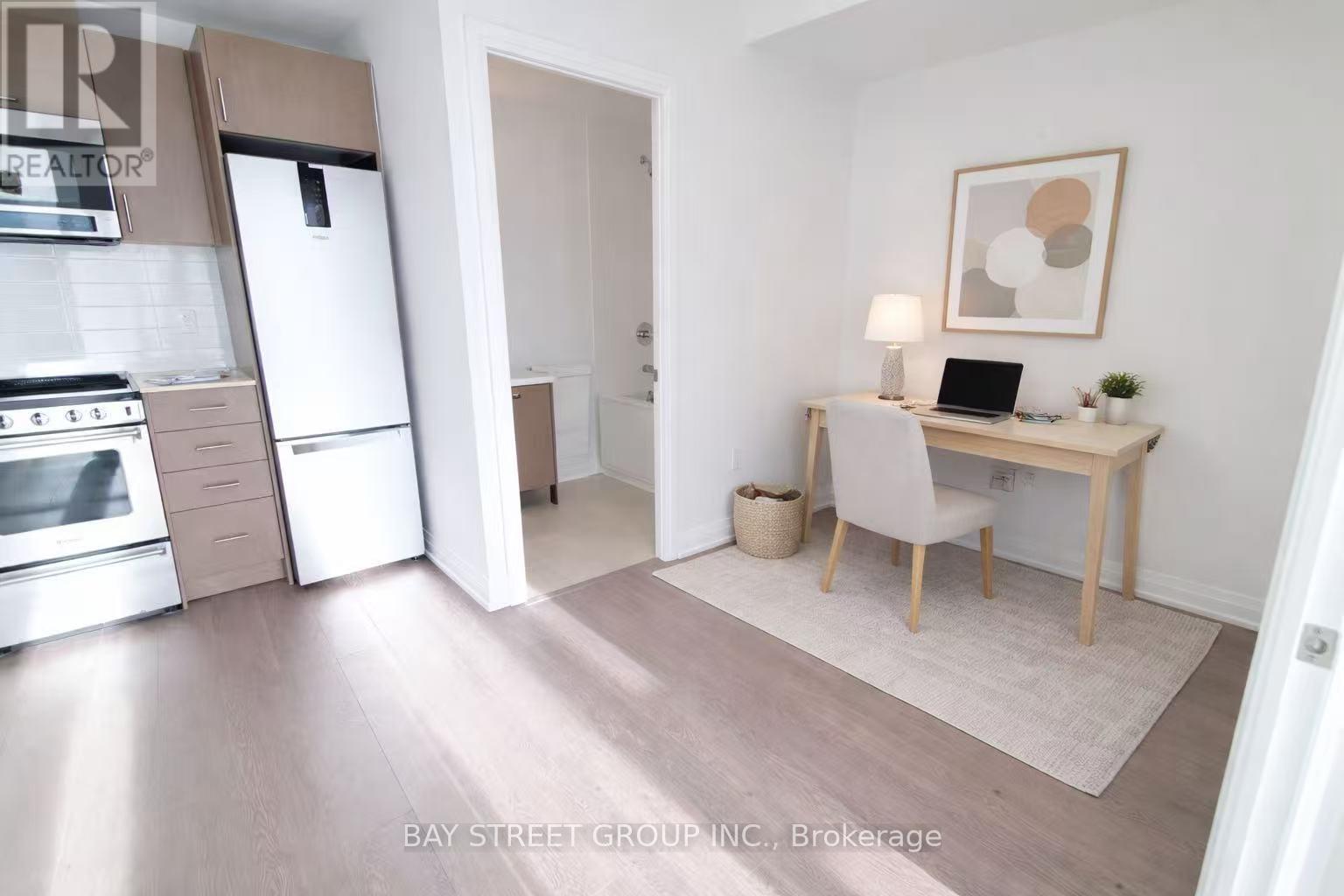 617 - 412 Silver Maple Road, Oakville, Ontario  L6H 6Z9 - Photo 41 - W12611544