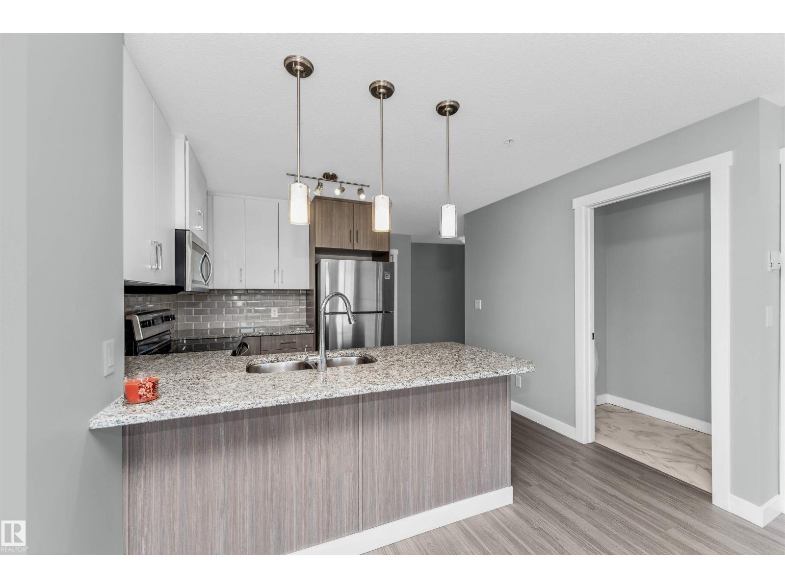 #301 3670 139 Av Nw, Edmonton, Alberta T5Y 3N5 - Photo 10 - E4469100