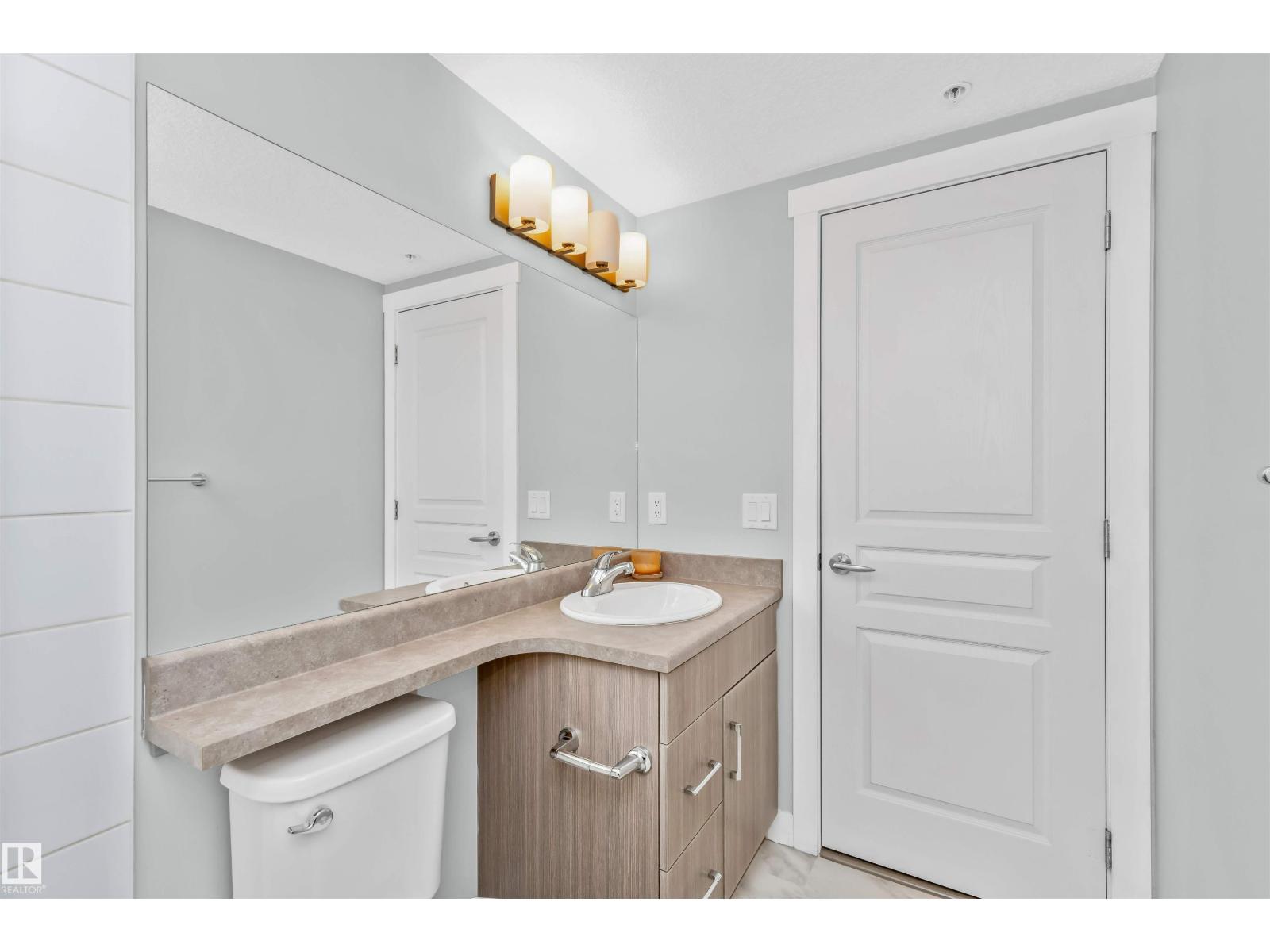 #301 3670 139 Av Nw, Edmonton, Alberta T5Y 3N5 - Photo 6 - E4469100