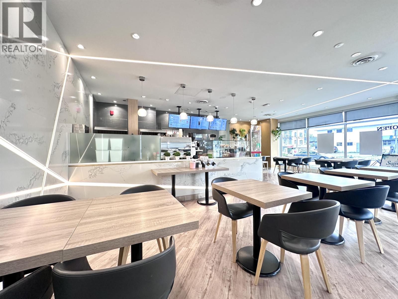 5252 Imperial Street, Burnaby, British Columbia  V5J 0G9 - Photo 2 - C8064488