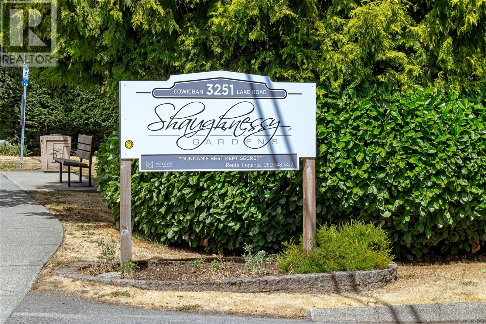 301 3251 Cowichan Lake Rd, Duncan, British Columbia  V9L 4B8 - Photo 2 - 1021734