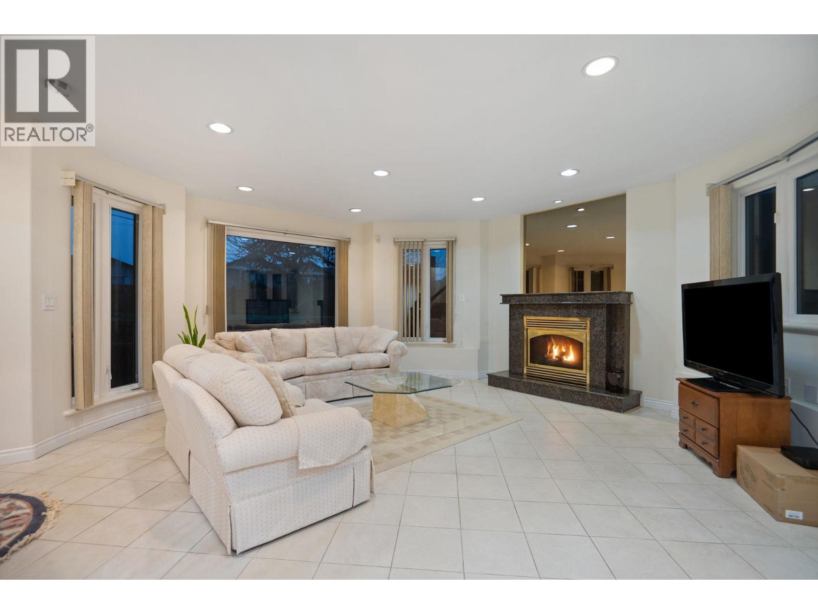 5770 Charles Street, Burnaby, British Columbia  V5B 2G4 - Photo 30 - R3065879