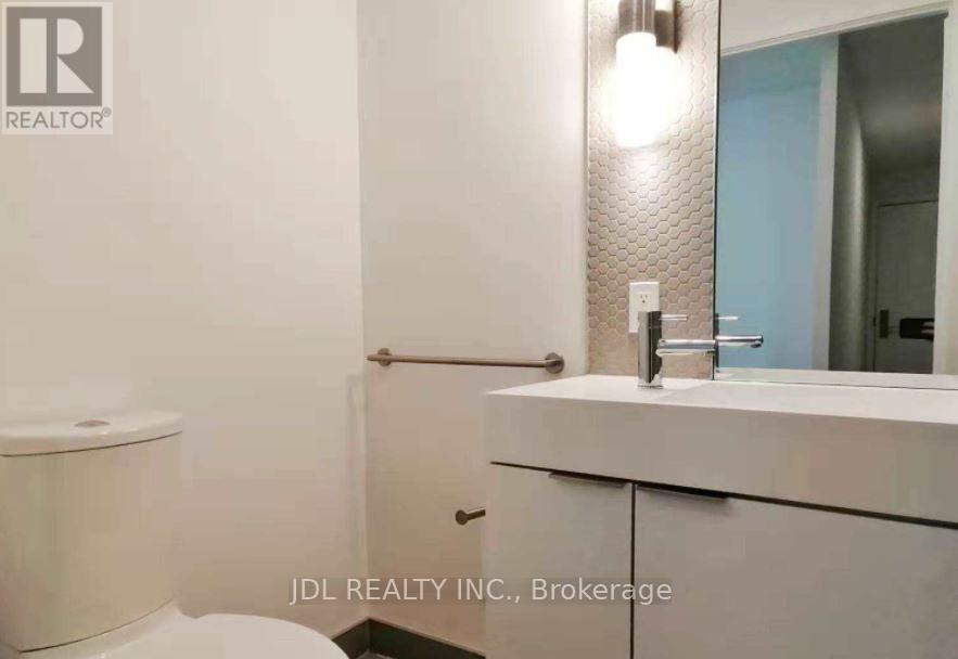 1016 - 33 Helendale Avenue, Toronto, Ontario  M4R 1C5 - Photo 4 - C12664414