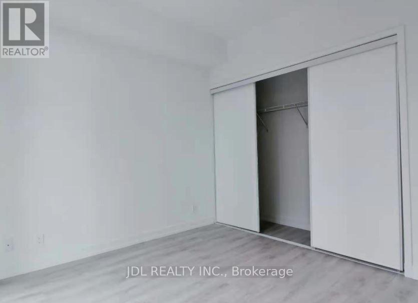 1016 - 33 Helendale Avenue, Toronto, Ontario  M4R 1C5 - Photo 6 - C12664414