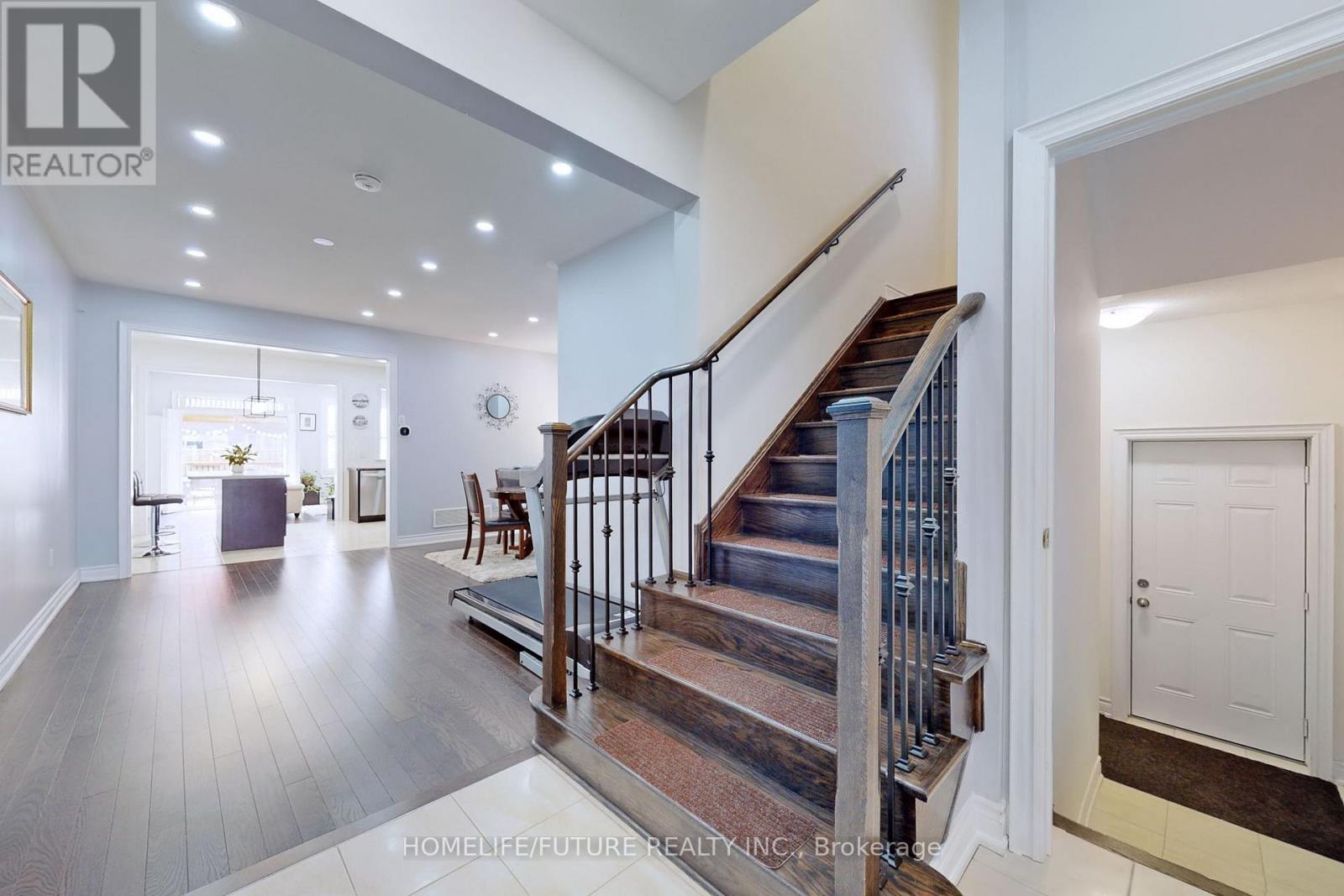 Main & 2nd - 72 Mohandas Drive, Markham, Ontario  L3S 0E4 - Photo 6 - N12664326