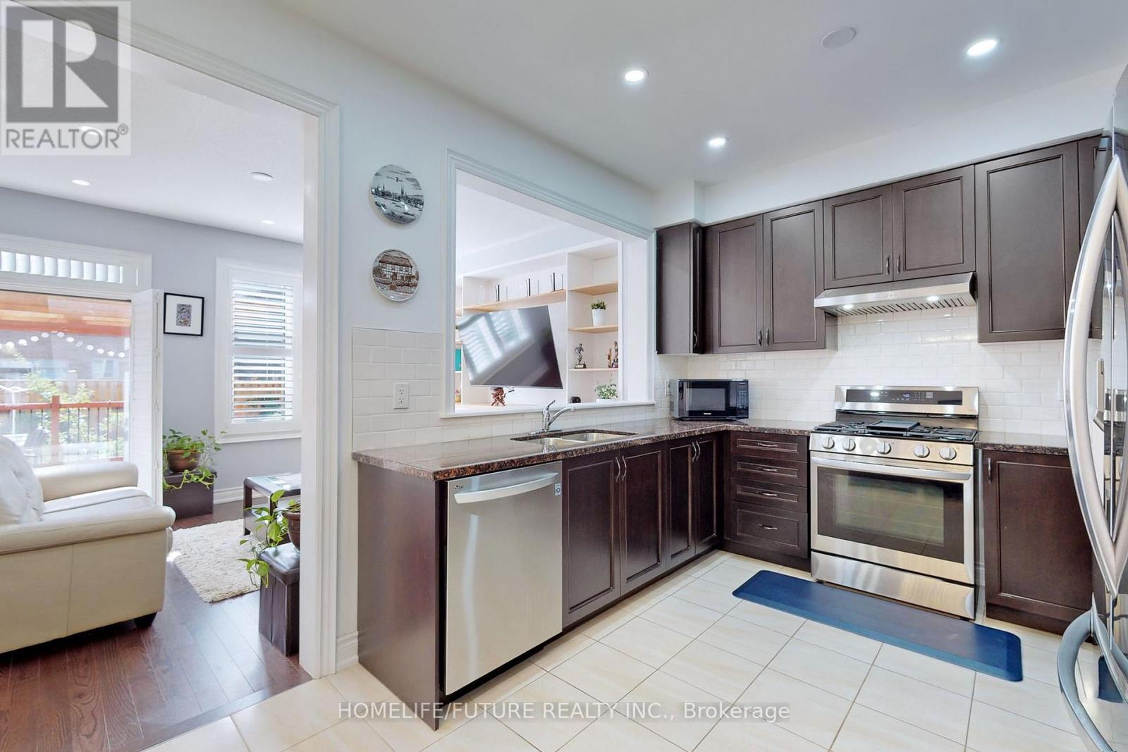 Main & 2nd - 72 Mohandas Drive, Markham, Ontario  L3S 0E4 - Photo 8 - N12664326