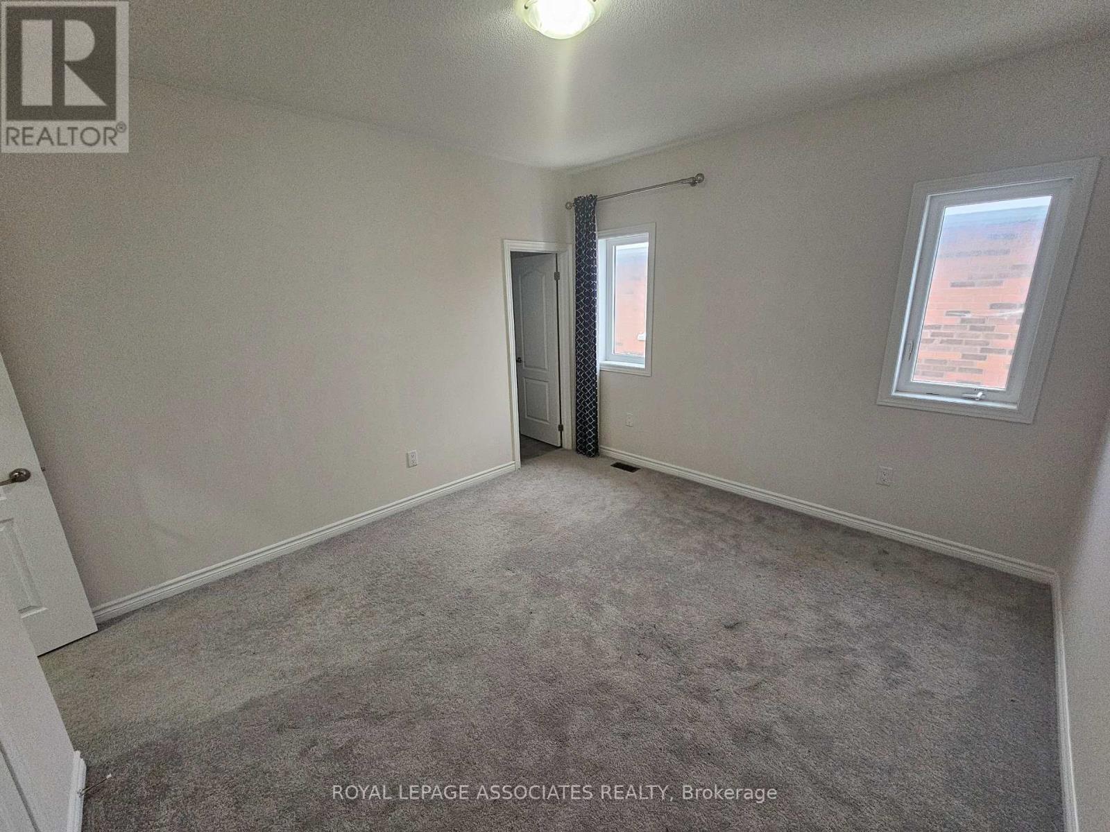 307 Reg Harrison Trail, Newmarket, Ontario  L3X 0M2 - Photo 22 - N12664354