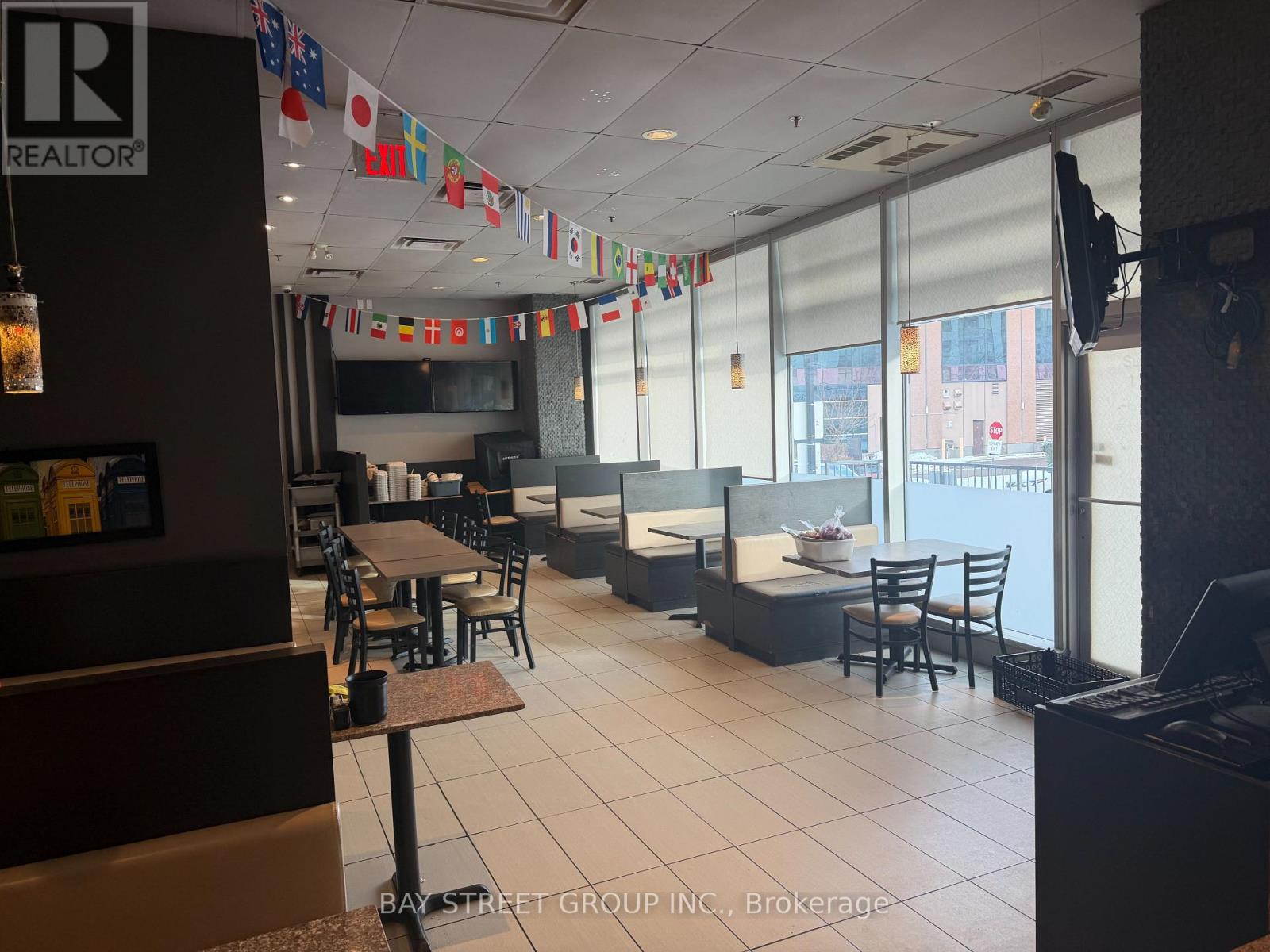 111-114 - 3621 Highway 7 E, Markham, Ontario  L3R 3P5 - Photo 4 - N12664372