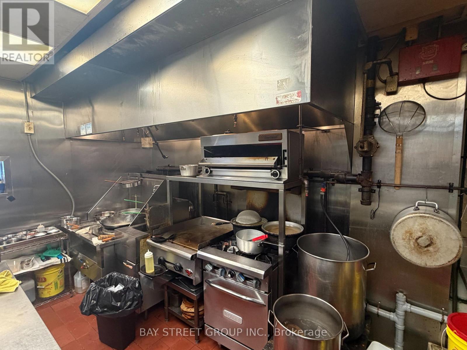 111-114 - 3621 Highway 7 E, Markham, Ontario  L3R 3P5 - Photo 5 - N12664372