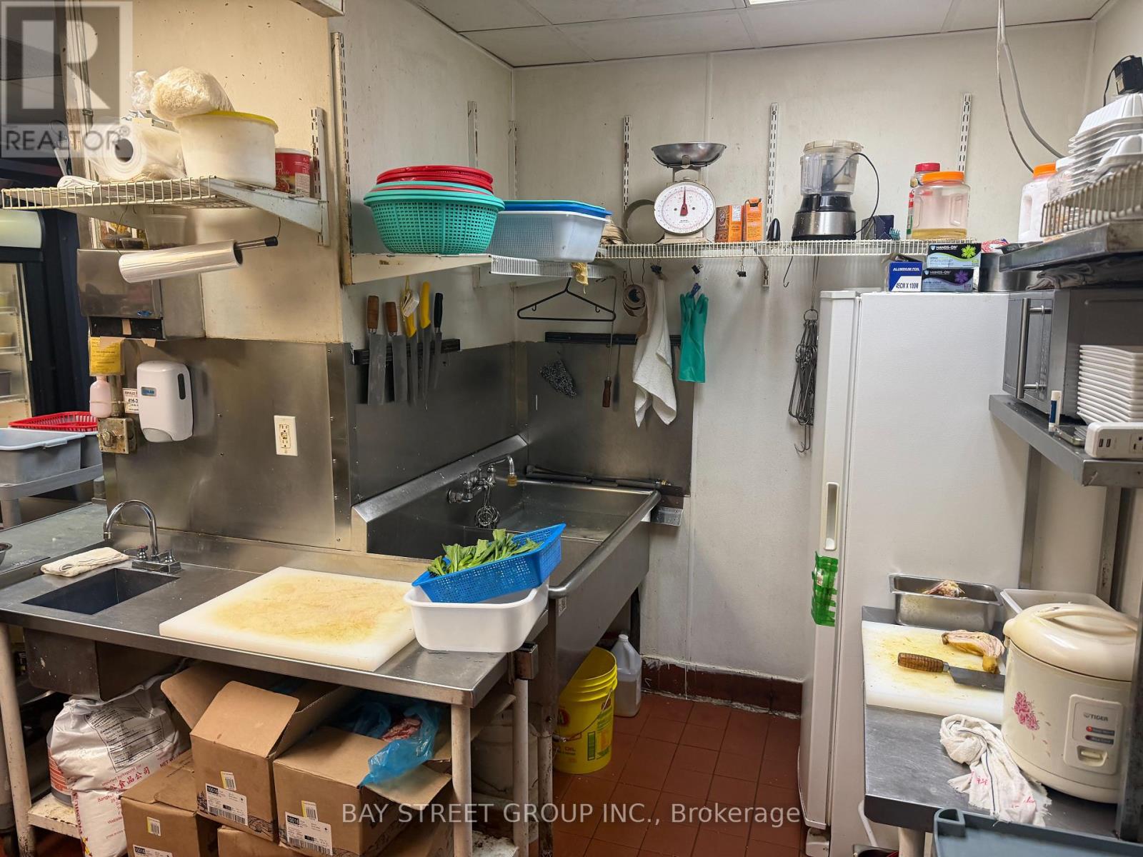 111-114 - 3621 Highway 7 E, Markham, Ontario  L3R 3P5 - Photo 8 - N12664372