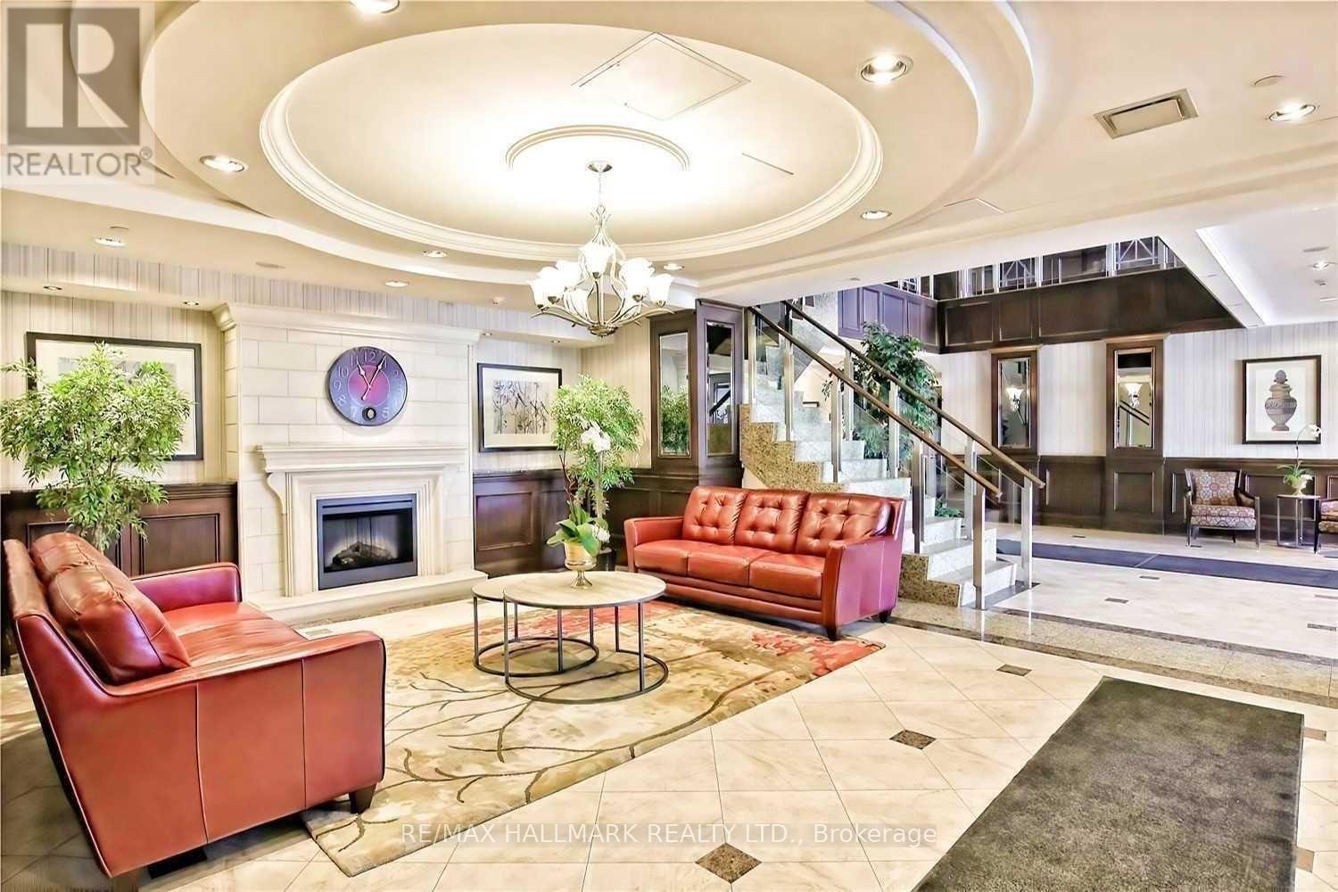 1001 - 15 North Park Road, Vaughan, Ontario  L4J 0A1 - Photo 3 - N12597938