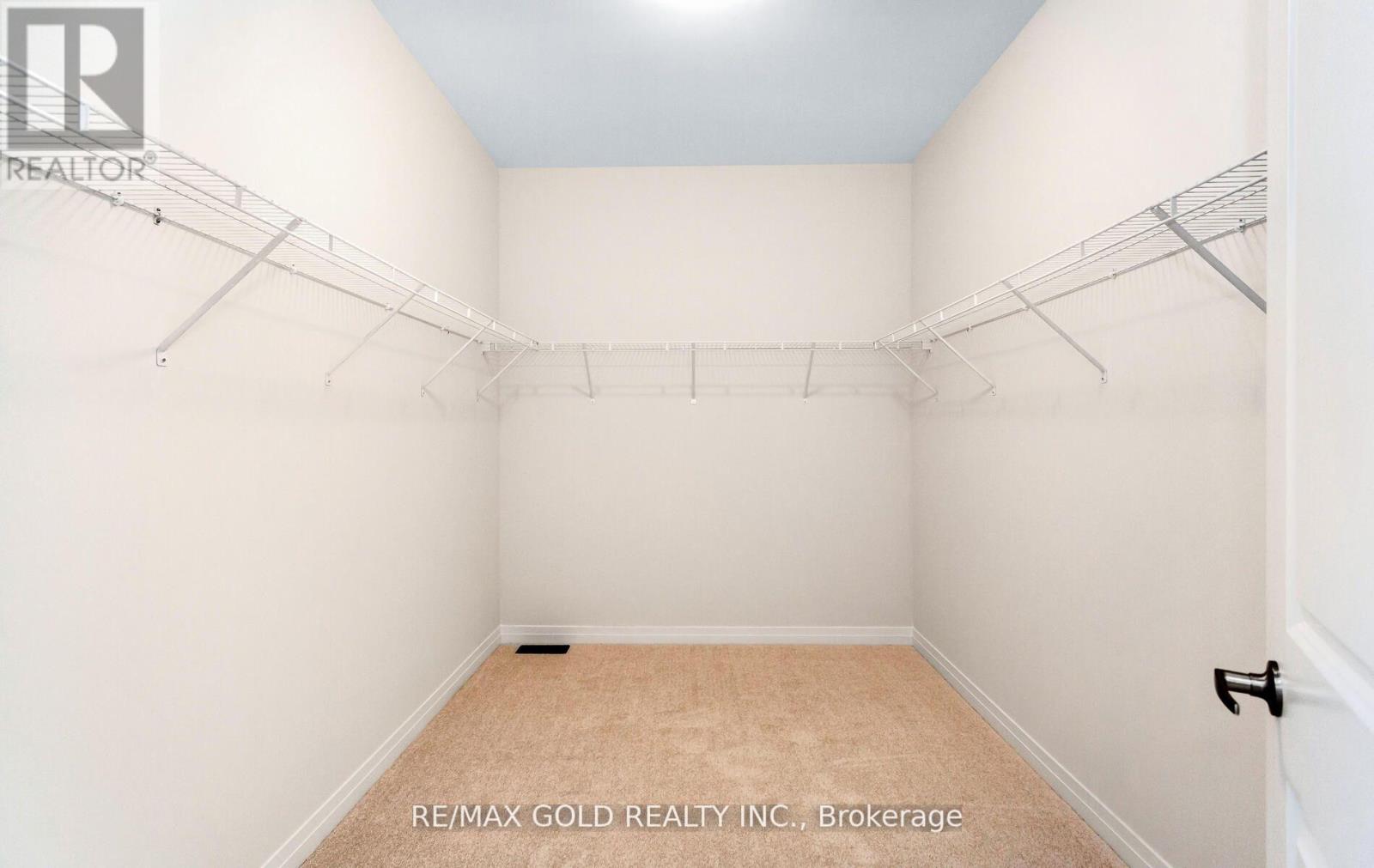 8 Boswell Drive, Brampton, Ontario  L6P 4R7 - Photo 29 - W12664330