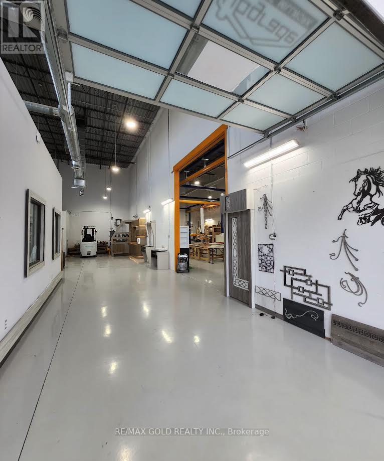 1 & 2 - 1162 King Road, Burlington, Ontario  L7T 0C5 - Photo 14 - W12664370