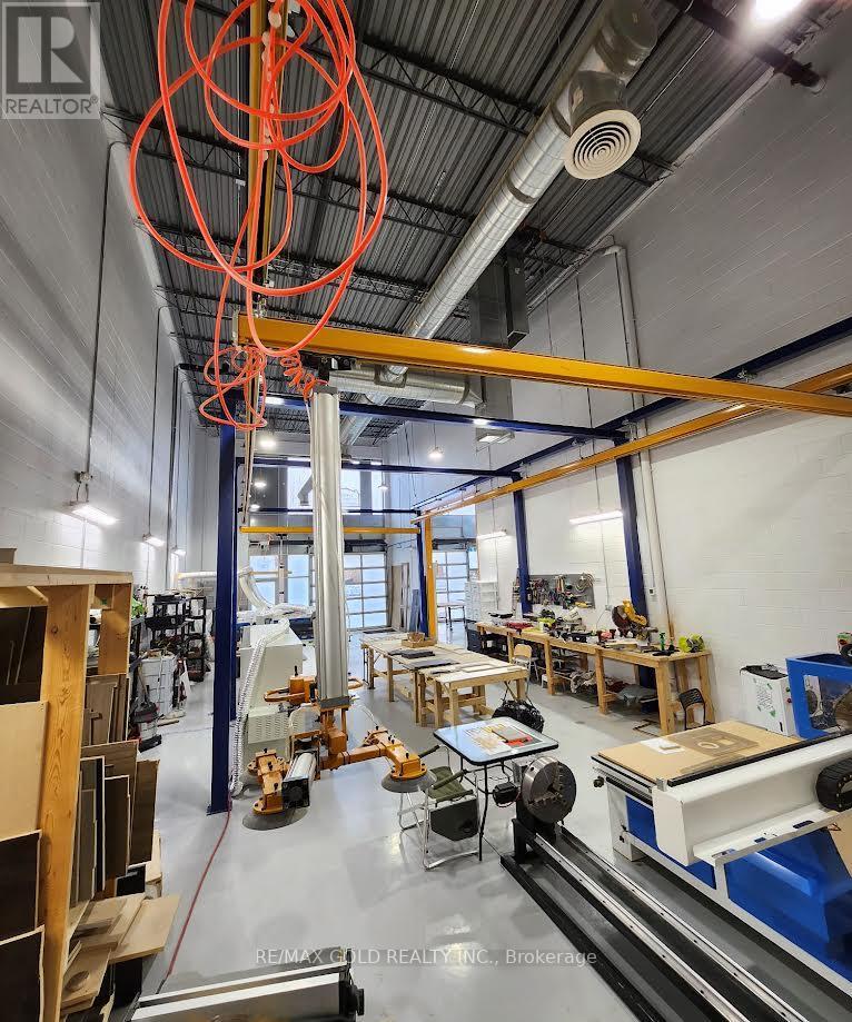 1 & 2 - 1162 King Road, Burlington, Ontario  L7T 0C5 - Photo 17 - W12664370