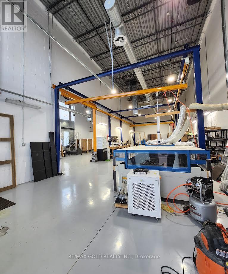 1 & 2 - 1162 King Road, Burlington, Ontario  L7T 0C5 - Photo 18 - W12664370