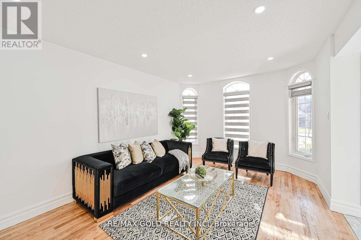 51 Jack Rabbit Crescent, Brampton, Ontario  L6R 2E4 - Photo 12 - W12664404