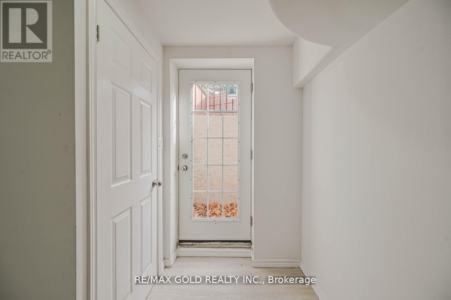 51 Jack Rabbit Crescent, Brampton, Ontario  L6R 2E4 - Photo 37 - W12664404