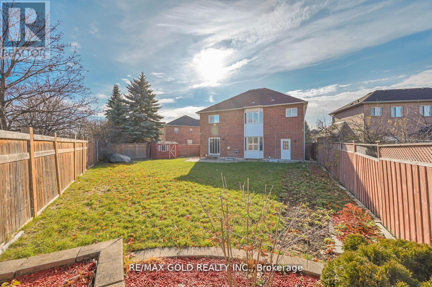 51 Jack Rabbit Crescent, Brampton, Ontario  L6R 2E4 - Photo 49 - W12664404