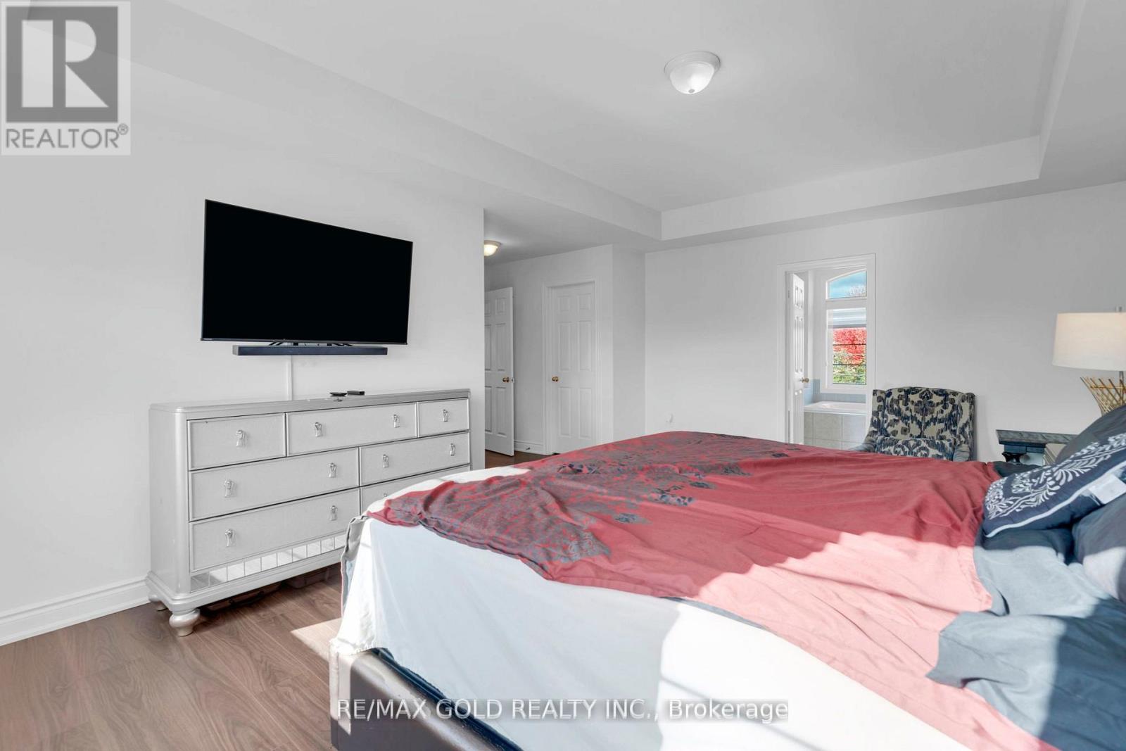 34 Rhapsody Crescent, Brampton, Ontario  L6P 4E8 - Photo 28 - W12664406