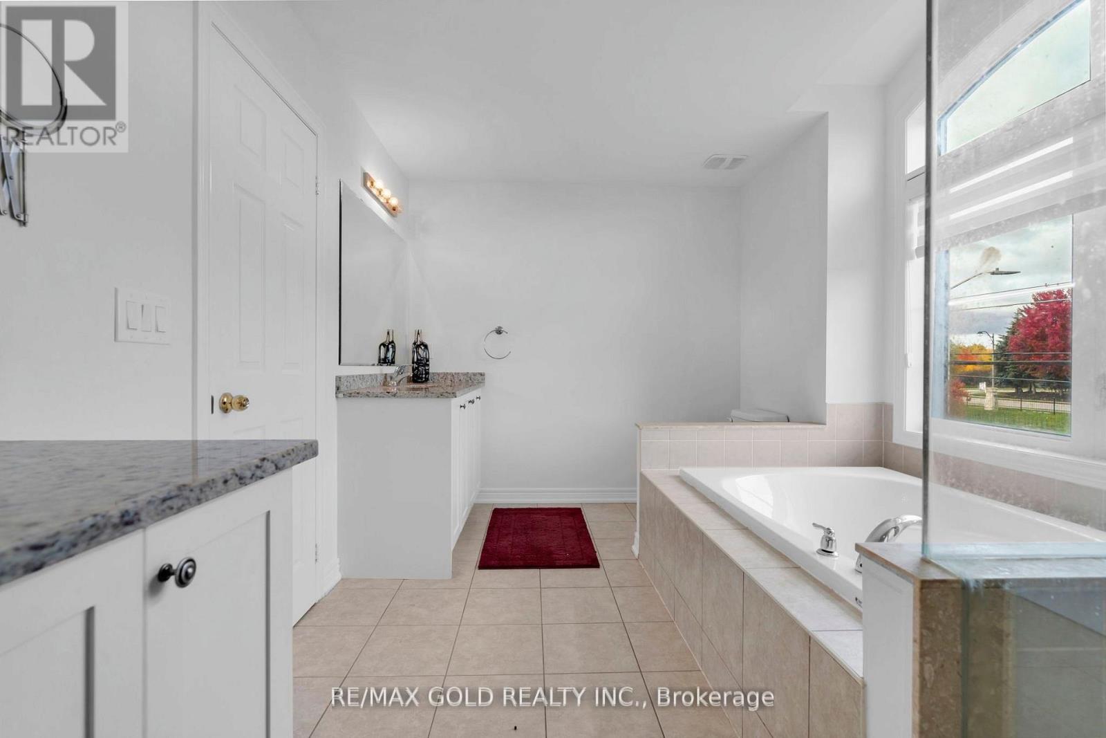 34 Rhapsody Crescent, Brampton, Ontario  L6P 4E8 - Photo 30 - W12664406