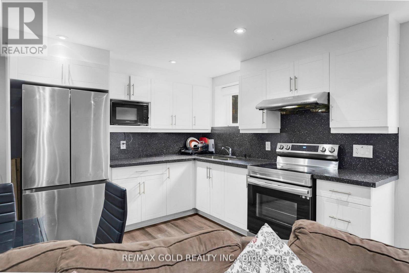 34 Rhapsody Crescent, Brampton, Ontario  L6P 4E8 - Photo 41 - W12664406