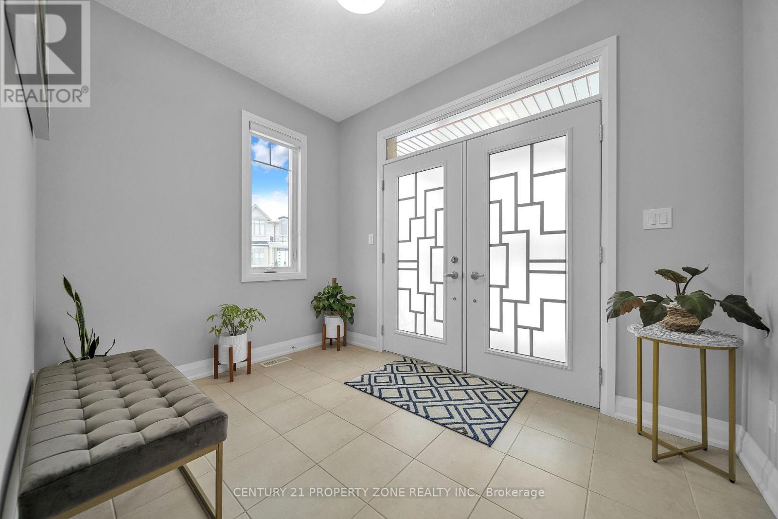 20 Hollybrook Trail, Kitchener, Ontario  N2R 0M4 - Photo 6 - X12664324