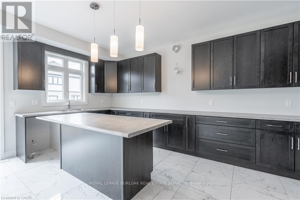 7482 Sherrilee Crescent, Niagara Falls, Ontario  L2H 3T4 - Photo 17 - X12664366