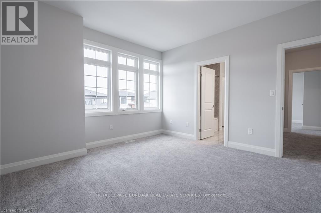 7482 Sherrilee Crescent, Niagara Falls, Ontario  L2H 3T4 - Photo 25 - X12664366