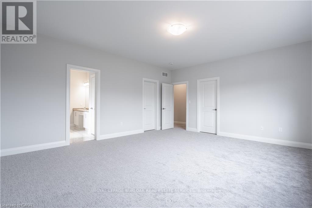 7482 Sherrilee Crescent, Niagara Falls, Ontario  L2H 3T4 - Photo 39 - X12664366