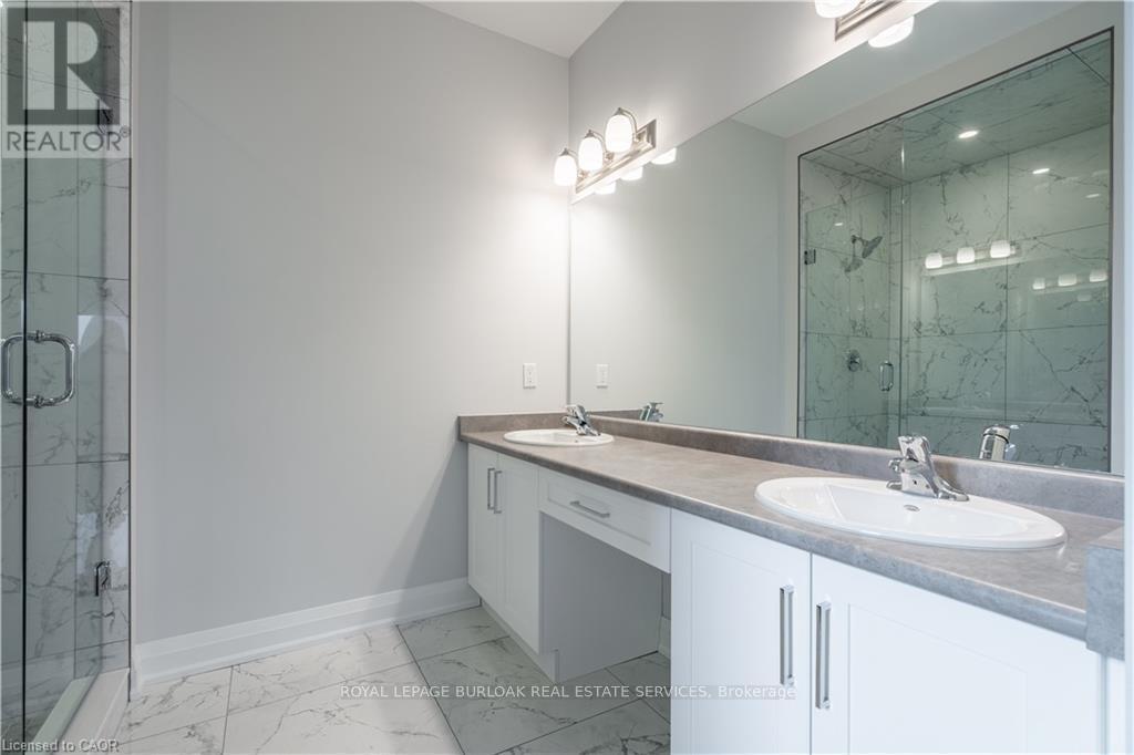 7482 Sherrilee Crescent, Niagara Falls, Ontario  L2H 3T4 - Photo 41 - X12664366