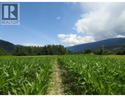 7160 97-A Highway, grindrod, British Columbia