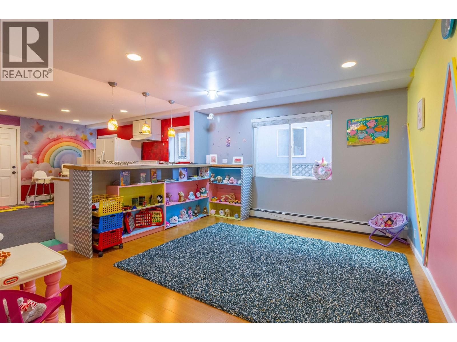 111 N Fell Avenue, Burnaby, British Columbia  V5B 1L3 - Photo 21 - R3075964