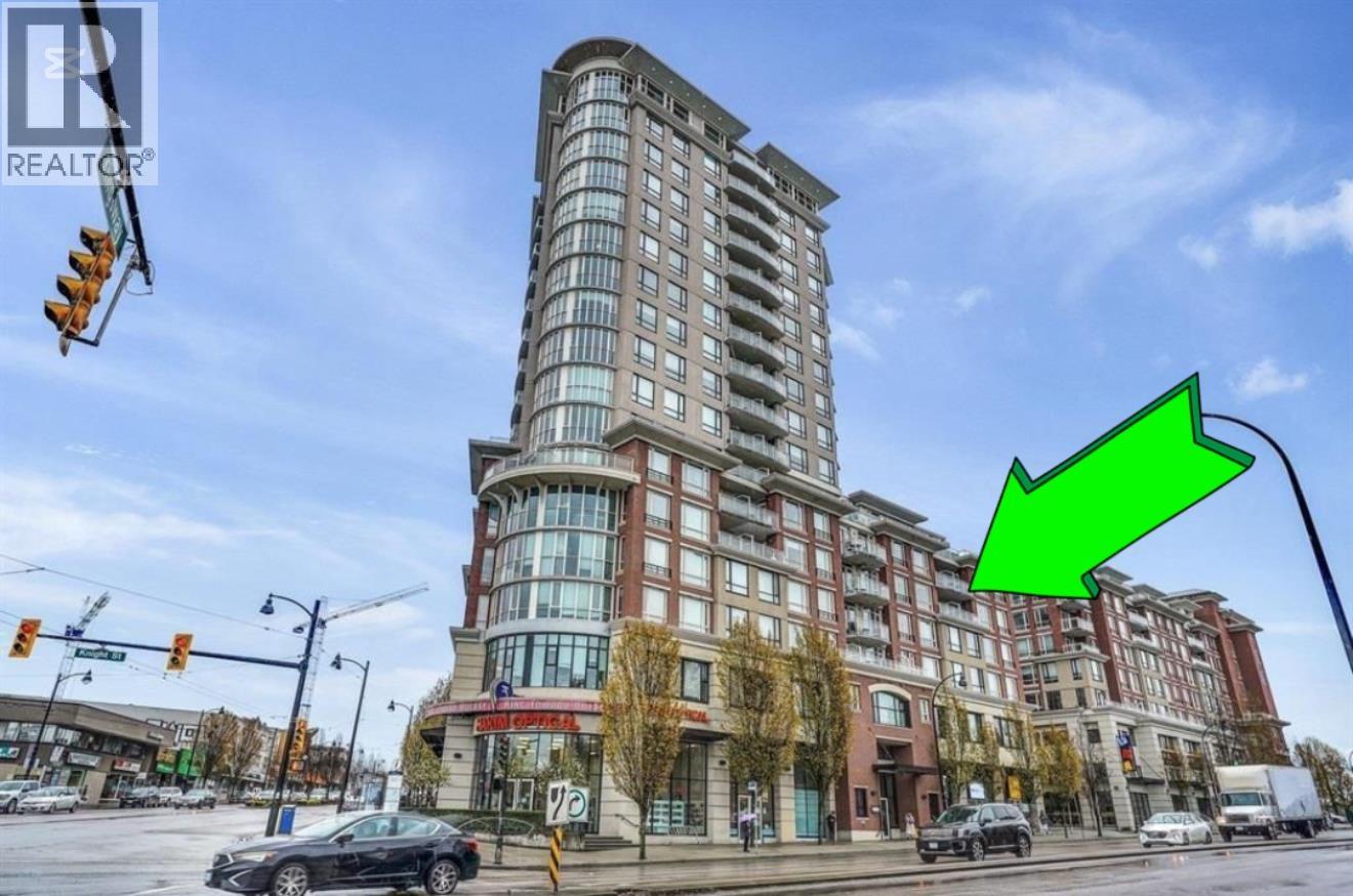 405 4028 KNIGHT STREET, Vancouver, British Columbia