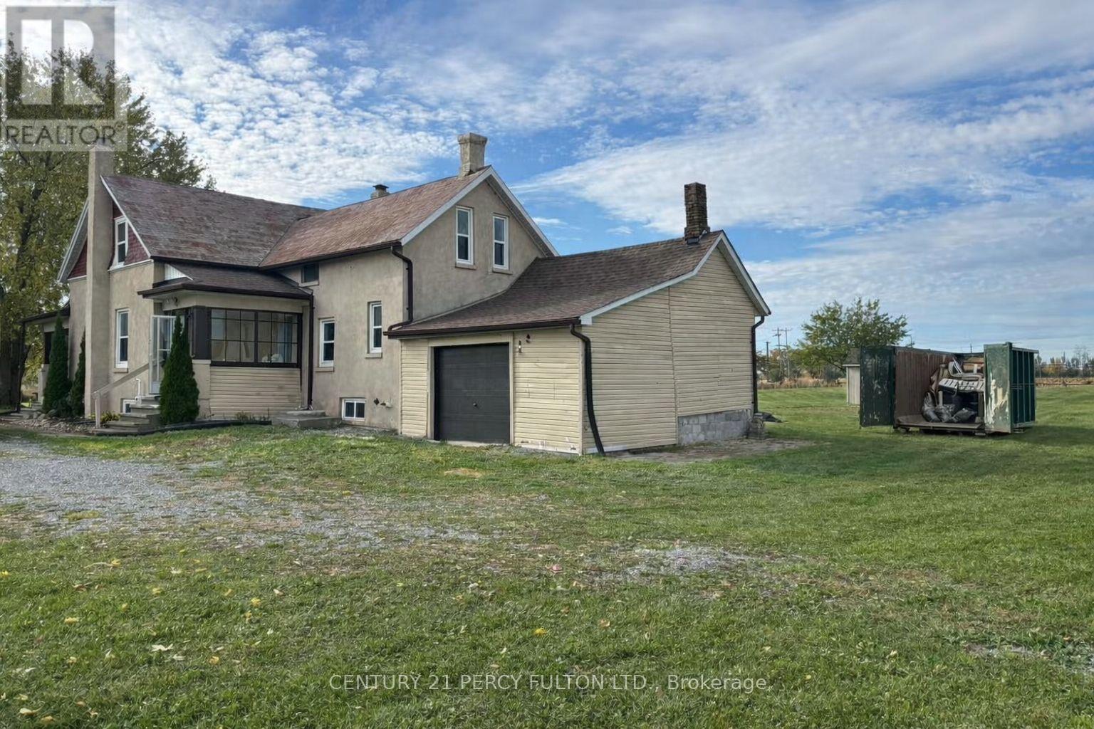 29018 Highway 48, Georgina, Ontario  L0E 1N0 - Photo 2 - N12663238