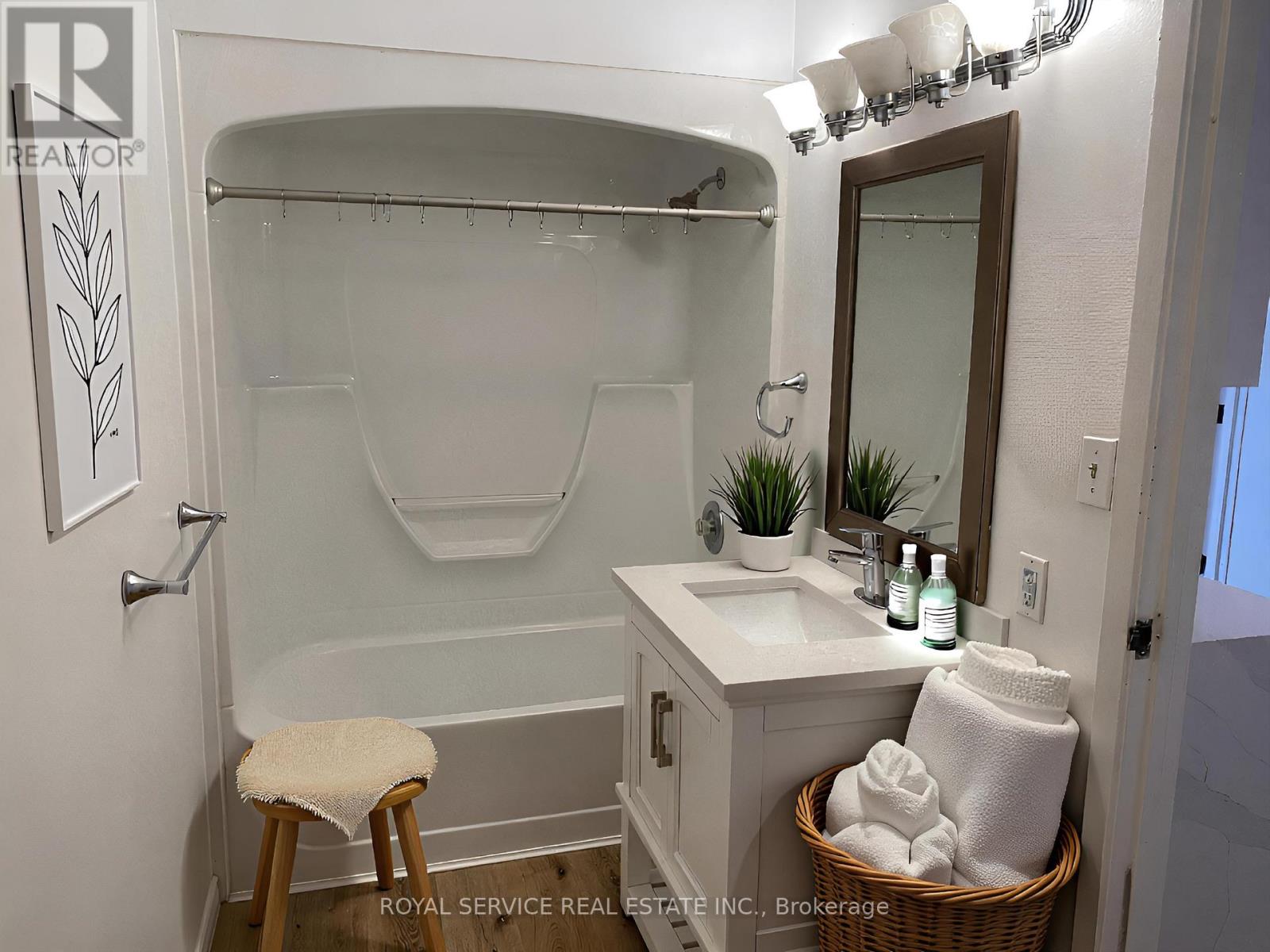 Level 2 - 36 King Street W, Cobourg, Ontario  K9A 2L9 - Photo 5 - X12664442