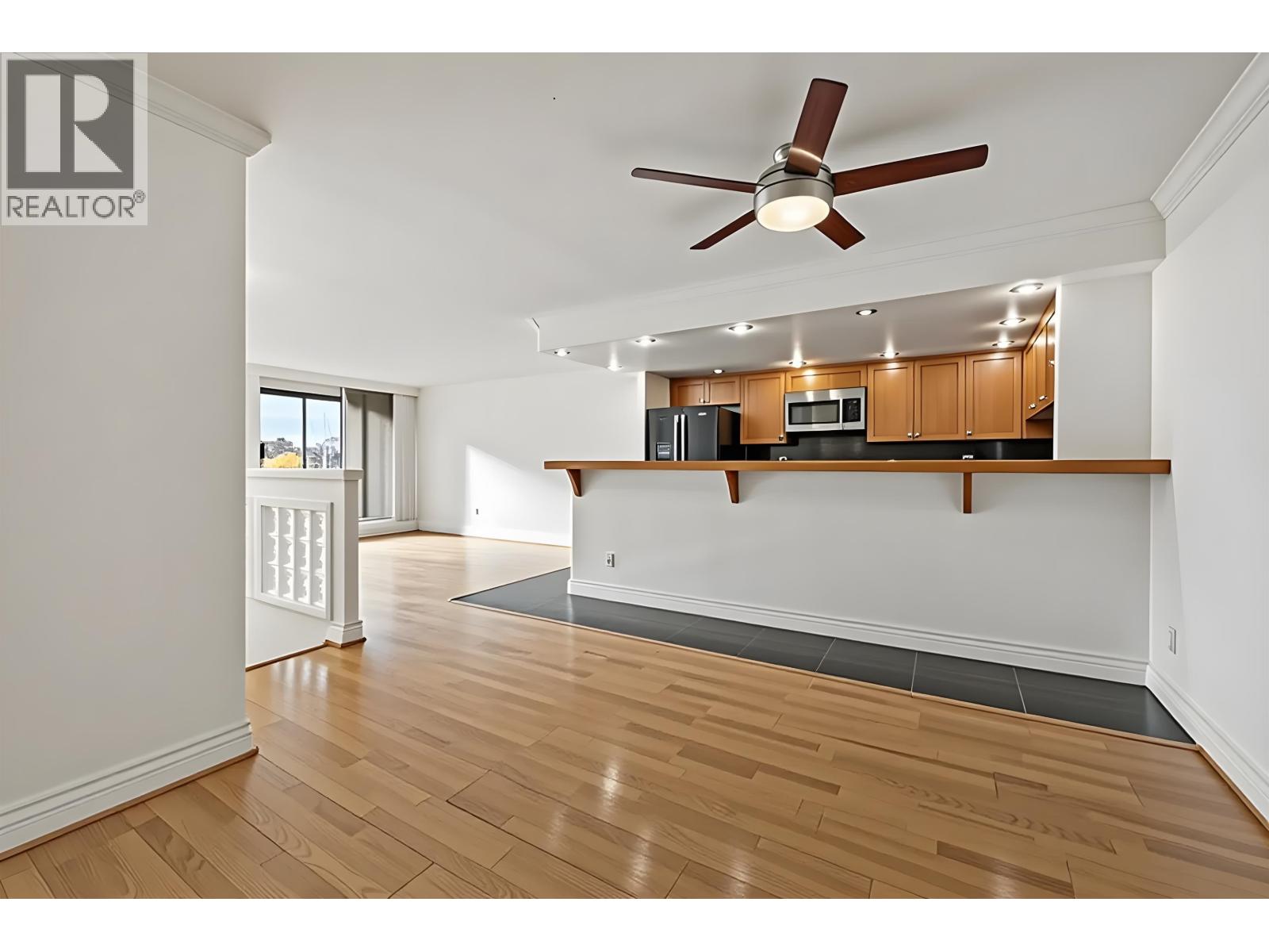 205 1600 Howe Street, Vancouver, British Columbia  V6Z 2L9 - Photo 4 - R3076026