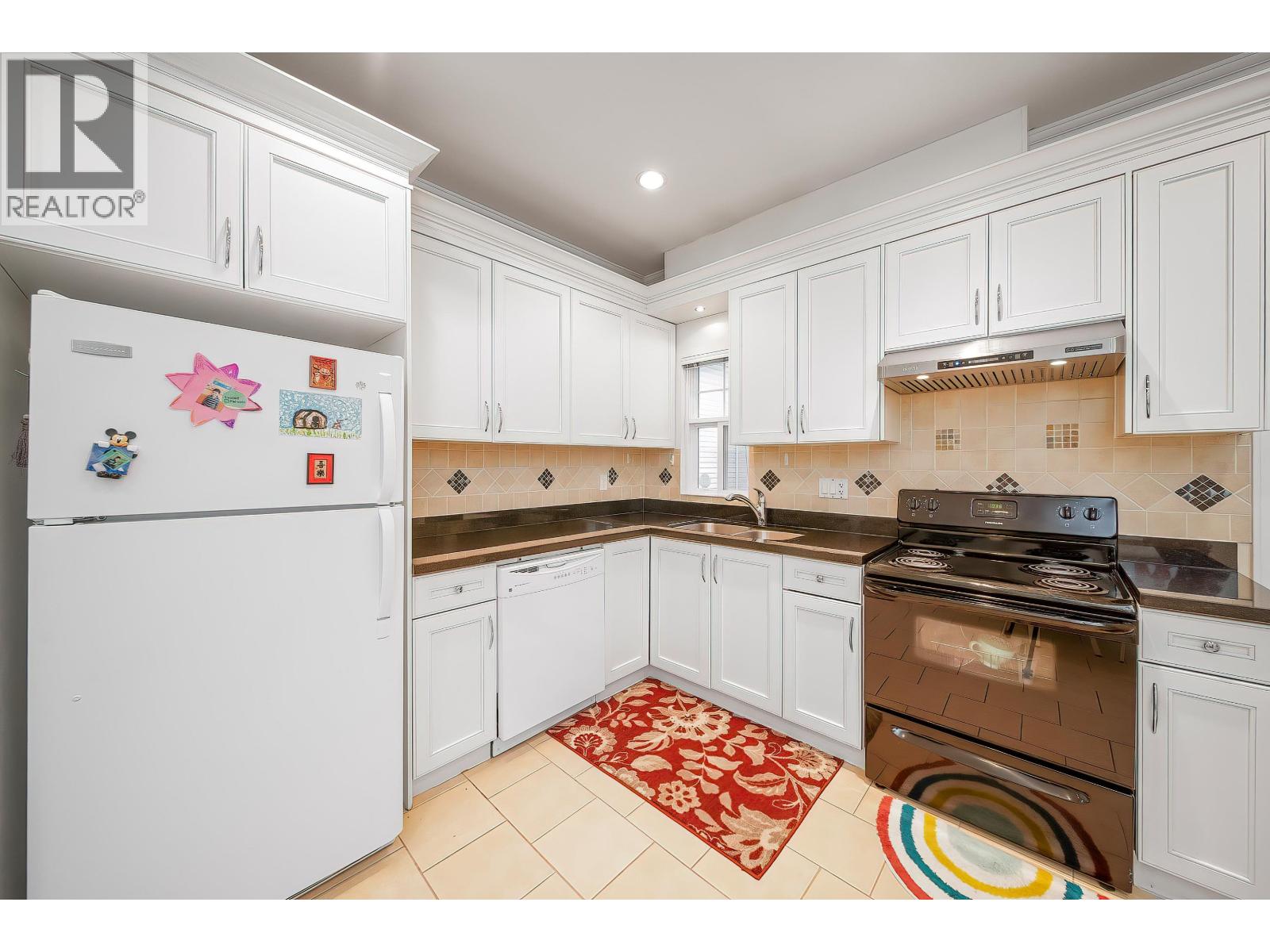 7150 Canada Way, Burnaby, British Columbia V5E 3R8 - Photo 21 - R3076184