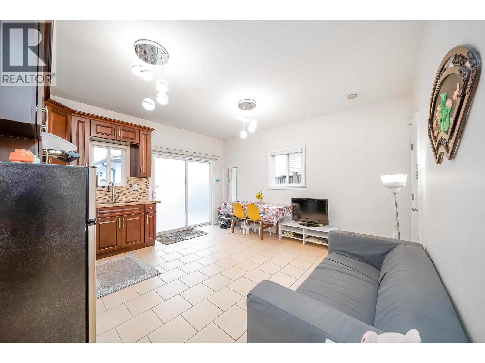 7150 Canada Way, Burnaby, British Columbia V5E 3R8 - Photo 26 - R3076184