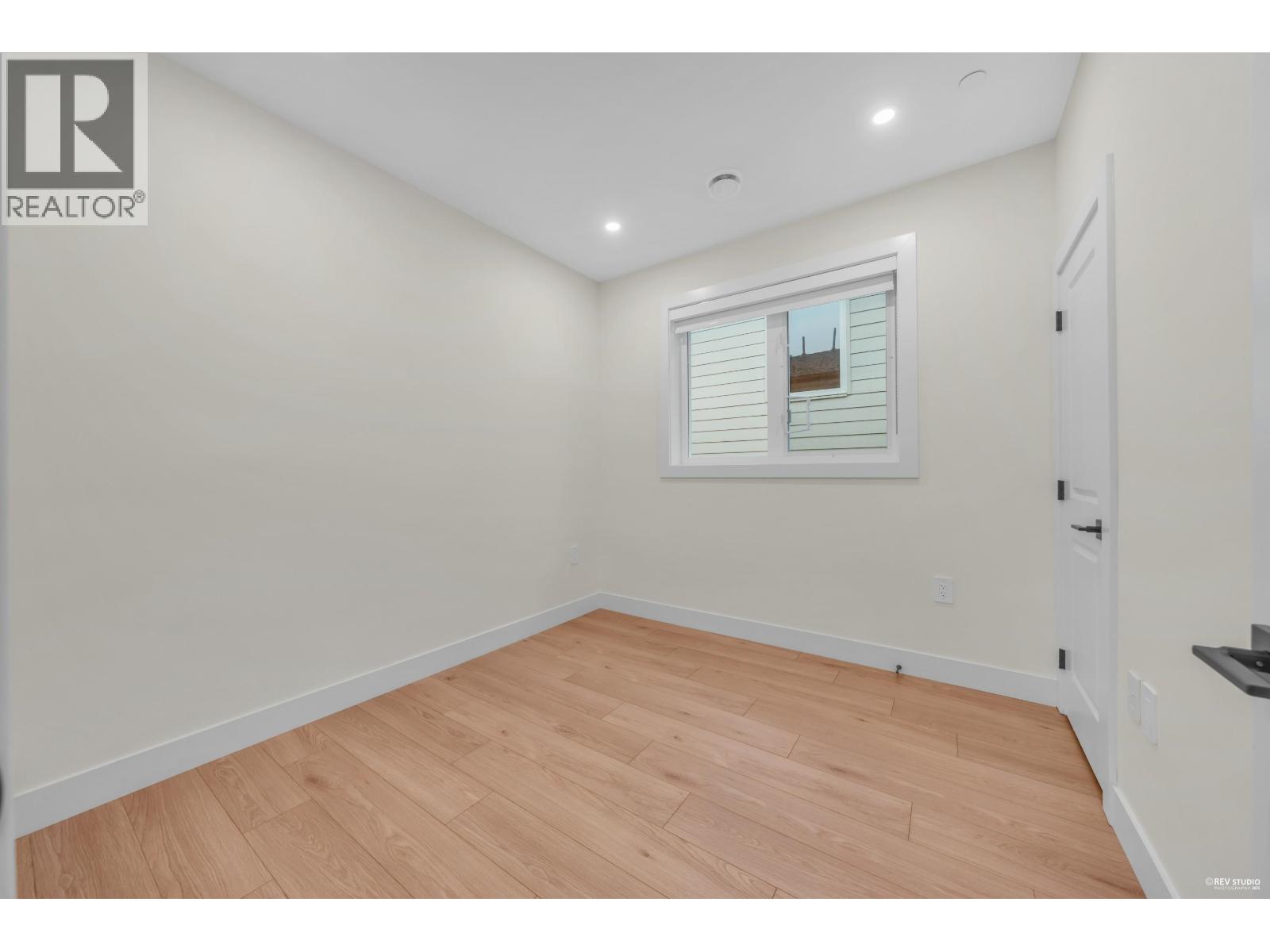 3 3090 Vanness Avenue, Vancouver, British Columbia  V5R 5A1 - Photo 17 - R3076187